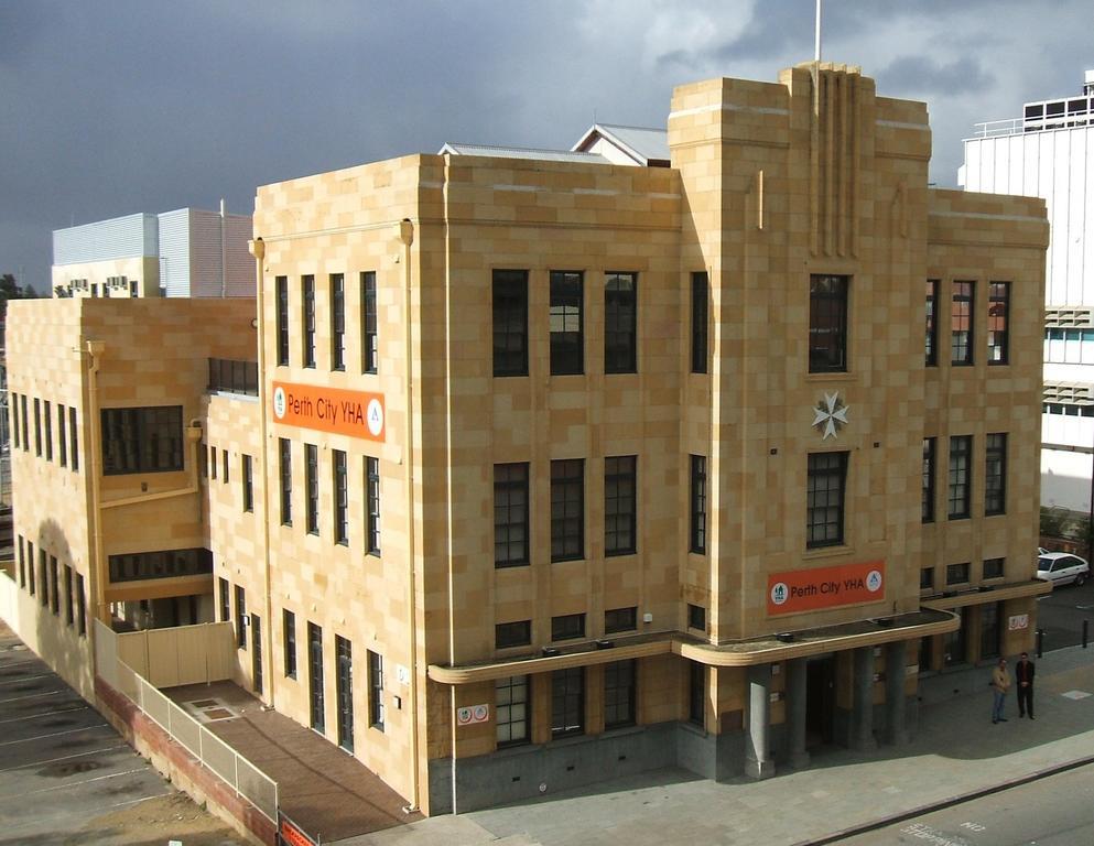 Perth City Yha, Perth